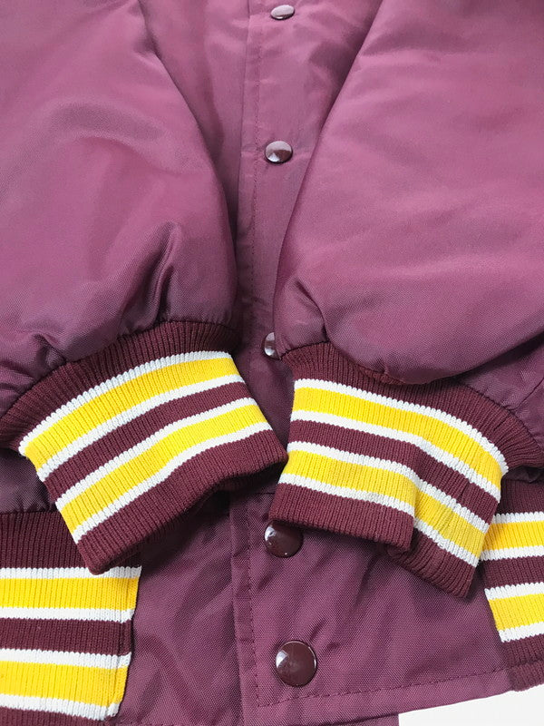 【中古品】【メンズ】 ULTIMATE SPORTWEAR アルティメット スポーツウェア NYLON STADIUM JACKET ナイロン スタジアムジャケット スタジャン アウター 146-260921-na-14-tagh サイズ：サイズ表記なし 下記参照 カラー：ボルドー系 万代Net店