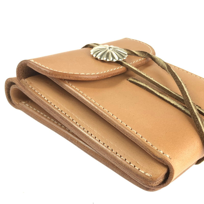 【中古品】【メンズ】 FIRST ARROW's ファーストアローズ  BUTTERFLY WALLET WITH MEDIUM SV CONCHO ミディアムSVコンチョ付きバタフライウォレット 二つ折り財布 200-240413-kk-21-tag カラー：ナチュラル 万代Net店