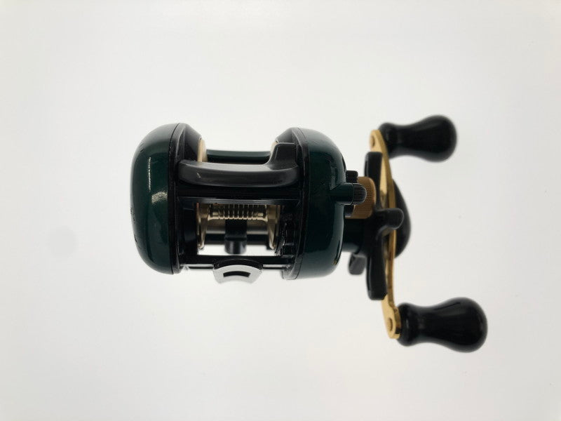 【中古品】 ZEAL ズイール IXIONE IX-4F イクシオーネ IX-4F カシワギ :グリーン ベイトリール 右ハンドル 釣り 釣り具等 134-260819-rt-06-tag 万代Net店