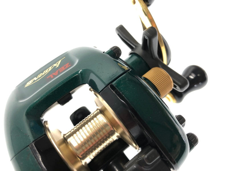 【中古品】 ZEAL ズイール IXIONE IX-4F イクシオーネ IX-4F カシワギ :グリーン ベイトリール 右ハンドル 釣り 釣り具等 134-260819-rt-06-tag 万代Net店