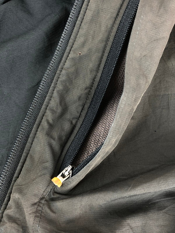 【ジャンク品】【メンズ/レディース】 THE NORTH FACE ザ・ノースフェイス FLIGHT SERIES ナイロンジャケット ライトアウター 144-241004-SS-02-tag サイズ：L カラー：カーキ 万代Net店