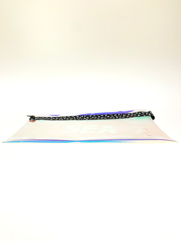 【中古品】【メンズ】 CASETiFY ケースティファイ × WIND AND SEA ウィンダンシー 別注 コラボ WDS MACBOOK SLEEVE IRIDESCENT マックブックスリーブ イリデセント PCケース カバン クラッチバッグ 208-240503-kk-8-tag カラー：オーロラ 万代Net店