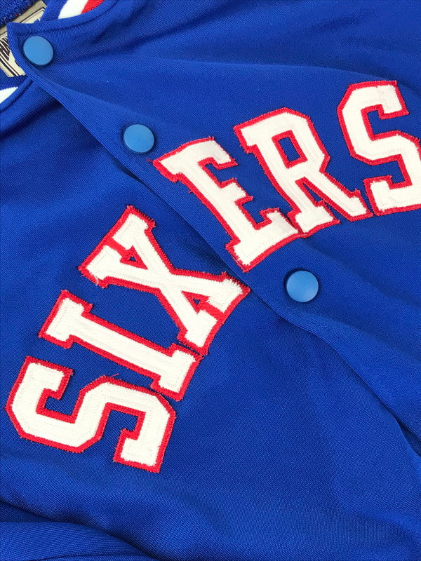 【中古品】【メンズ】  MAJESTIC マジェスティック NBA HARDWOOD CLASSICS 76ERS UNIFORM NBA ハードウッド クラシックス 76ERS ユニフォーム 半袖 トップス 146-240613-mo-21-tag カラー：ブルー 万代Net店