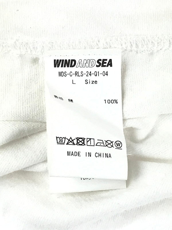 【中古品】【メンズ】  WIND AND SEA ウィンダンシー RON LOUIS ロン・ルイス WDS-C-RLS-24-Q1-04 LOGOPAINTTEE ロゴペイントTシャツ 半袖 トップス 142-240702-SS-10-tag サイズ：L カラー：ホワイト 万代Net店