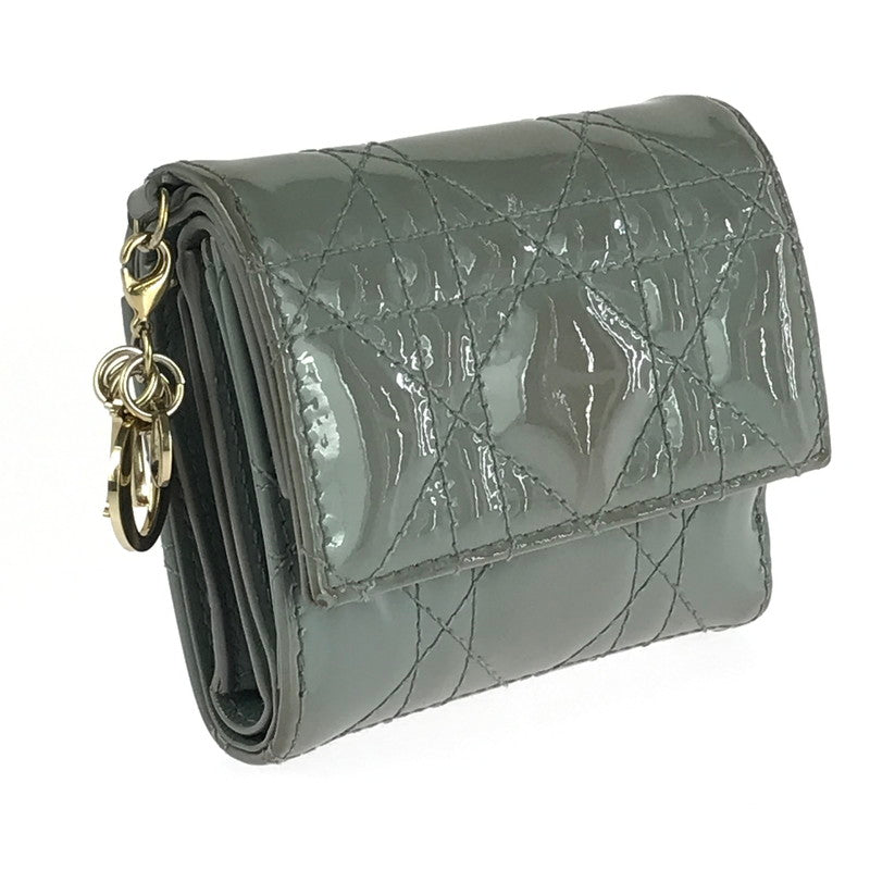 【中古品】【レディース】 Christian Dior クリスチャンディオール LOTUS WALLET S0181OVRB_M41G ロータスウォレット カナージュ パテントカーフスキン エナメル 三つ折り財布 ミディアムウォレット 181-240818-hi-4-tag カラー：ストーングレー 万代Net店