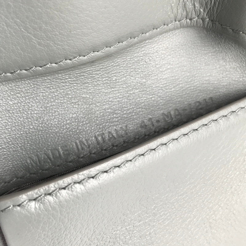 【中古品】【レディース】 Christian Dior クリスチャンディオール LOTUS WALLET S0181OVRB_M41G ロータスウォレット カナージュ パテントカーフスキン エナメル 三つ折り財布 ミディアムウォレット 181-240818-hi-4-tag カラー：ストーングレー 万代Net店