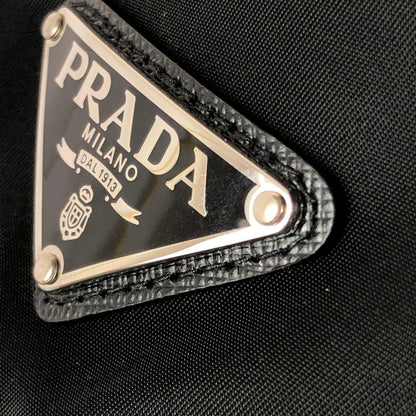 【中古美品】【レディース】 PRADA プラダ RE-NYLON BUCKET HAT 1HC137 2DMI リサイクルナイロンバケットハット トレイアングルロゴ 帽子 183-240821-hi-7-tag サイズ：M カラー：ブラック 万代Net店