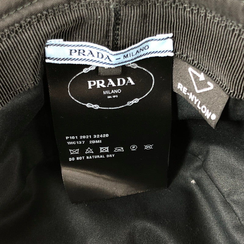 【中古美品】【レディース】 PRADA プラダ RE-NYLON BUCKET HAT 1HC137 2DMI リサイクルナイロンバケットハット トレイアングルロゴ 帽子 183-240821-hi-7-tag サイズ：M カラー：ブラック 万代Net店