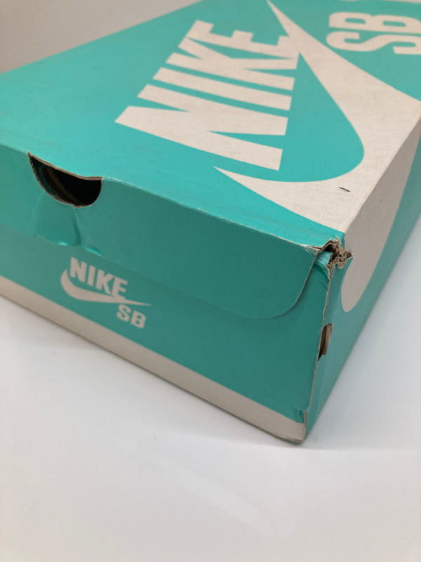 【現状渡し品】【メンズ】 NIKE SB ナイキ スケートボーディング DUNK LOW PREMIUM SB 313170-022 ダンクロー プレミアム エスビー スニーカー 靴 160-260718-kk-01-hon カラー：WOLF GREY/WHITE-LIGHT 万代Net店