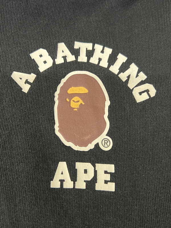 【中古品】【メンズ】 A BATHING APE アベイシングエイプ MULTI FONTS LOOSE FIT PULLOVER HOODIE 001PPI301001M マルチフォント ルーズフィット プルオーバーフーディー トップス パーカー 142-260710-kk-05-hon サイズ：M カラー：ブラック 万代Net店