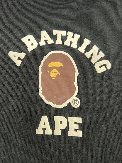 【中古品】【メンズ】 A BATHING APE アベイシングエイプ MULTI FONTS LOOSE FIT PULLOVER HOODIE 001PPI301001M マルチフォント ルーズフィット プルオーバーフーディー トップス パーカー 142-260710-kk-05-hon サイズ：M カラー：ブラック 万代Net店