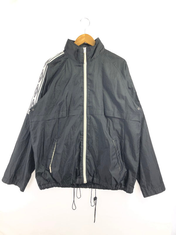 【現状渡し品】【メンズ】 UMBRO アンブロ NYLON JACKET ナイロンジャケット ライトアウター 146-260505-rt-19-tag サイズ：L カラー：ブラック 万代Net店