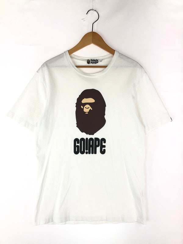 【中古品】【メンズ】 A BATHING APE アベイシングエイプ GO!APE TEE 001GDA201047X ロゴTシャツ 半袖Tシャツ 142-241123-hi-13-tag サイズ：L カラー：ホワイト 万代Net店