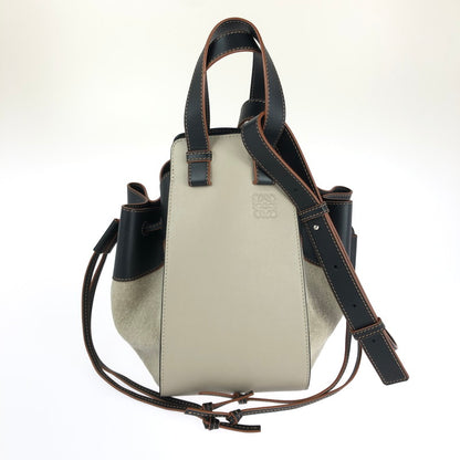 【中古品】【レディース】 LOEWE ロエベ ハンモック ドローストリングバッグ ミニ 2WAYバッグ ショルダーバッグ ハンドバッグ カバン 180-241204-hi-07-tag カラー：アイボリー/ブラック 万代Net店