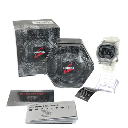【中古美品】【メンズ】 G-SHOCK ジーショック 5600 SERIES DW-B5600G-7RD デジタル クォーツ 腕時計 アクセサリー 196-260620-rt-02-tagh カラー：クリア/ホワイト 万代Net店