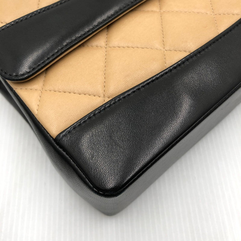 【中古品】【レディース】 CHANEL シャネル マトラッセ ワンショルダーバッグ バイカラー ココマーク カバン 180-241204-hi-02-tag カラー：ベージュ/ブラック 万代Net店