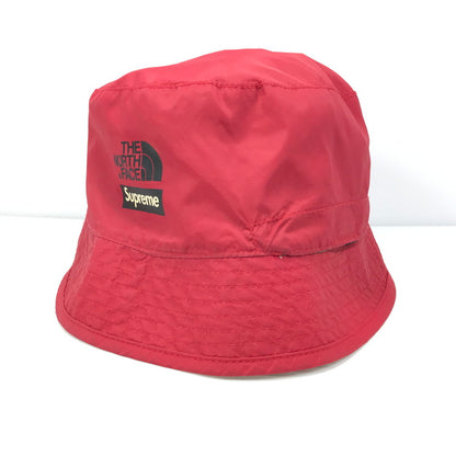 【中古品】【メンズ】 Supreme シュプリーム ×THE NORTH FACE ザ・ノースフェイス 18SS PACKABLE REVERSIBLE CRUSHER リバーシブル クラッシャーハット 帽子 185-250810-na-06-tag サイズ：なし カラー：グリーン/レッド 万代Net店