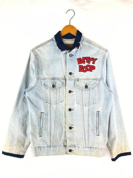 【現状渡し品】【メンズ】  THREE RIVERS BETTY BOOP DENIM JACKET デニムジャケット 刺繍 Gジャン ライトアウター 146-250108-hi-04-tag サイズ：S カラー：ライトブルー 万代Net店