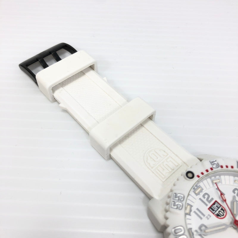 【中古品】【メンズ】 LUMINOX ルミノックス × BRIEFING ブリーフィング 別注 コラボ 3050 SERIES REF.3057 BRIEFING.LTD 250本限定 デイトクォーツ 腕時計 197-250311-yk-20-tag カラー：ホワイト 万代Net店