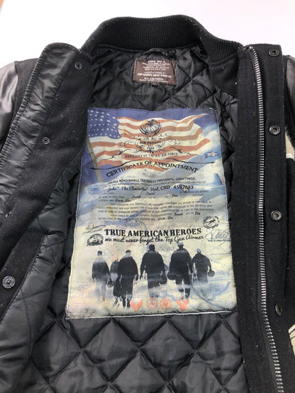 【現状渡し品】【メンズ】 TOPGUN トップガン VARSITY JACKET ワッペン付き 切り替え バーシティジャケット スタジャン アウター 145-250201-hi-08-tag サイズ：L カラー：ブラック 万代Net店