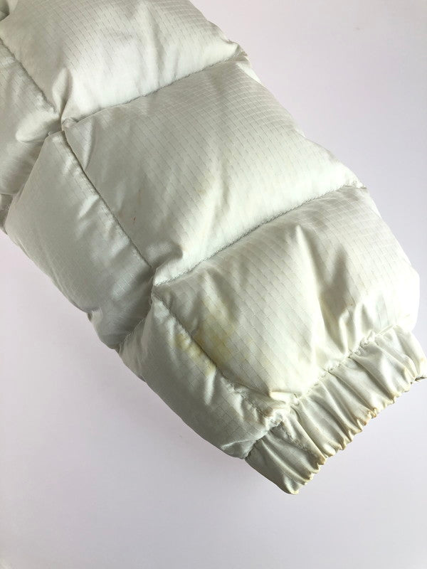 【中古品】【メンズ】 LOUIS VUITTON ルイ・ヴィトン MONOGRAM ACCENT PILLOW PUFFER JACKET FMOW17E54 モノグラムアクセントピロウ パファージャケット アウター 179-250927-rt-20-tag サイズ：不明 カラー：ホワイト 万代Net店