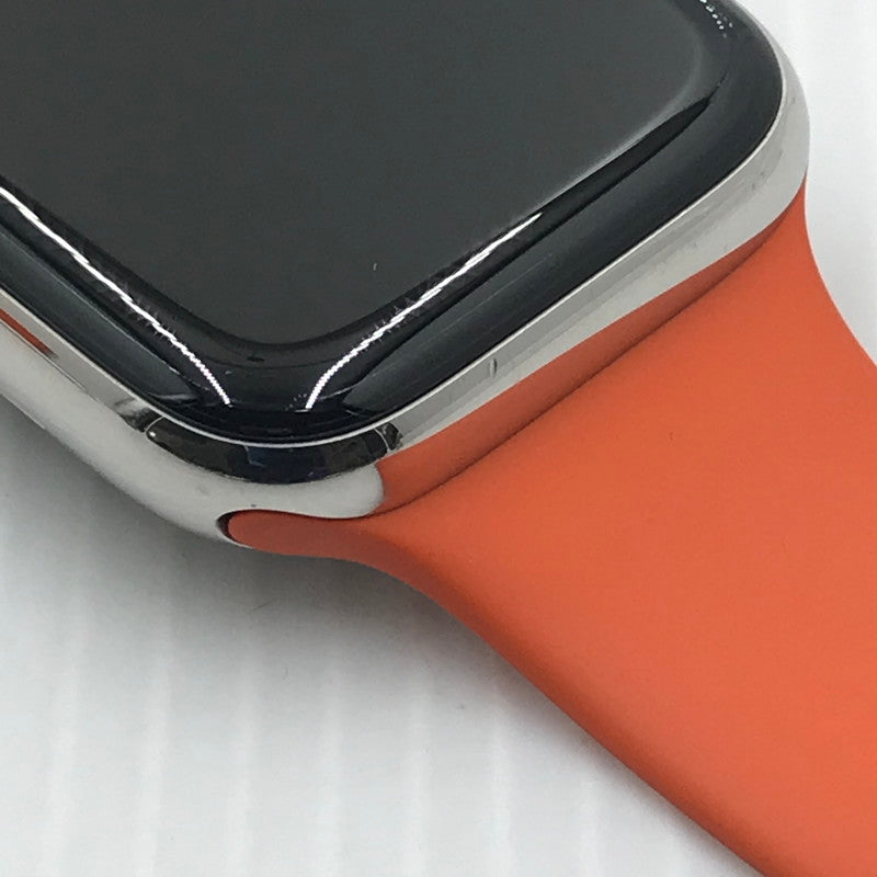 【中古品】【メンズ】 Apple アップル HERMES エルメス APPLE WATCH SERIES 5 44MM アップルウォッチ シリーズ5 スマートウォッチ 腕時計 183-250215-hi-20-tag サイズ：44MM カラー：シルバー 万代Net店