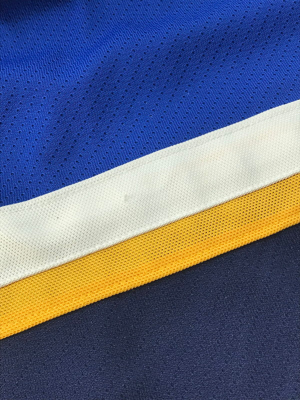 【中古品】【メンズ】 USED 90’s CCM ST LOUIS BLUE NHL AUTHENTIC SEWN HOCKEY JERSEY セントルイスブルース ホッケージャージ カナダ製 146-250226-hi-19-tag サイズ：L カラー：マルチカラー 万代Net店