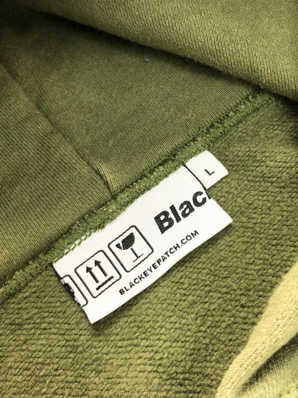 【中古品】【メンズ】 BLACK EYE PATCH ブラックアイパッチ × APHRODITE GANG アフロディーテギャング コラボ AGH HOODIE パーカー 142-250222-hi-13-tag サイズ：L カラー：カーキ 万代Net店