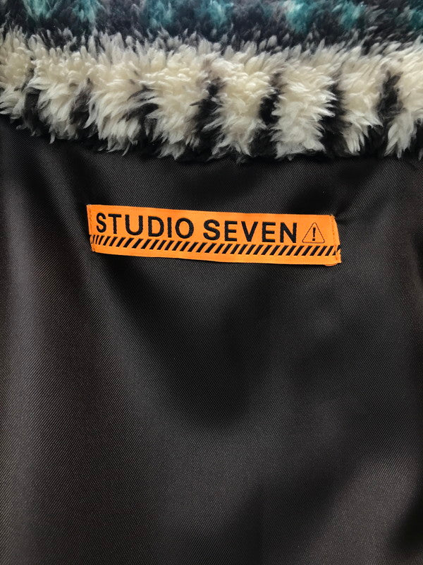 【中古品】【メンズ】  STUDIO SEVEN スタジオセブン ZIP UP FLEECE JACKET 70864610 ジップアップフリースジャケット 総柄 アウター 142-250226-hi-06-tag サイズ：XL カラー：マルチカラー 万代Net店