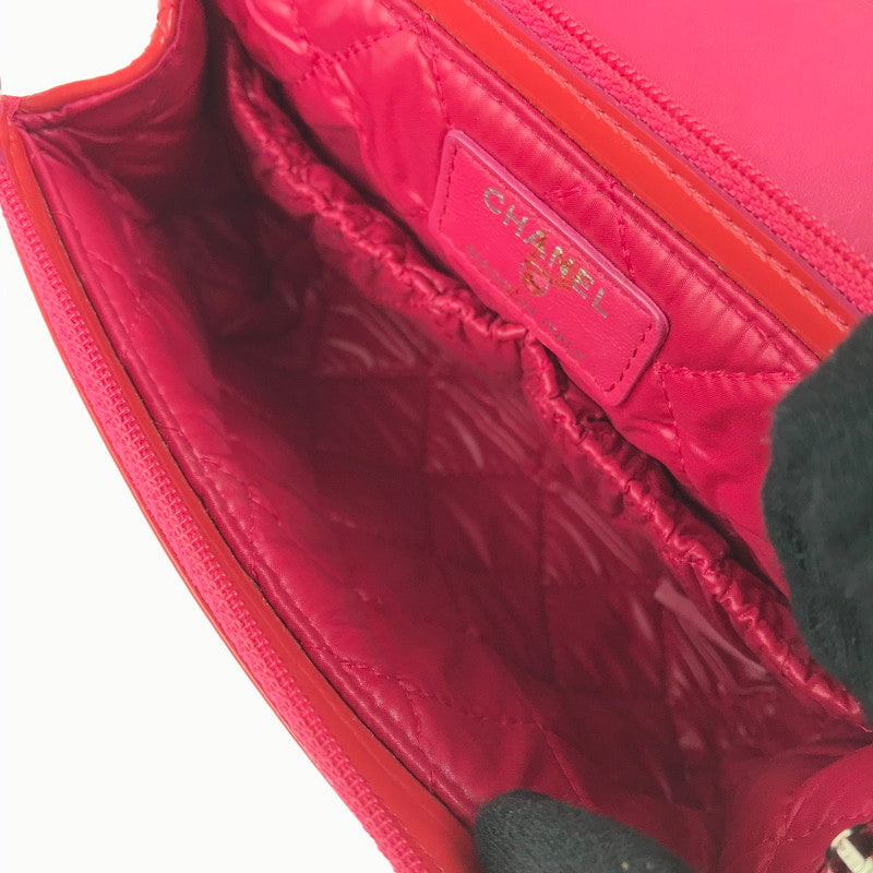 【中古品】【レディース】 CHANEL シャネル マトラッセ パテント 化粧ポーチ 鏡付き 小物入れ カバン 180-250518-hi-16-tag カラー：レッド系 万代Net店