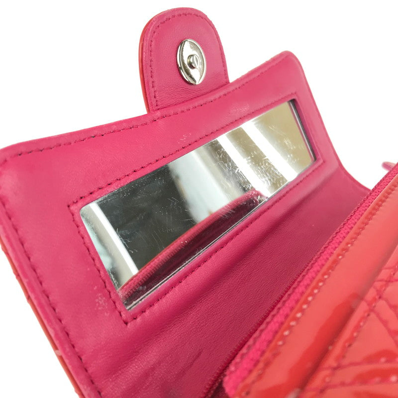 【中古品】【レディース】 CHANEL シャネル マトラッセ パテント 化粧ポーチ 鏡付き 小物入れ カバン 180-250518-hi-16-tag カラー：レッド系 万代Net店