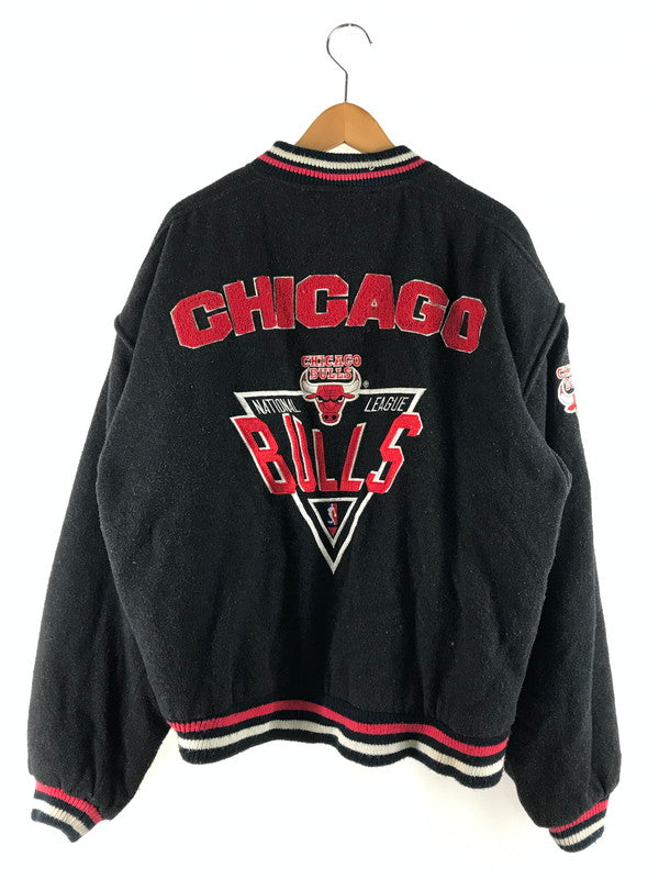 【中古品】【メンズ】 NUTMEG BY CAMPRI ナツメグ バイ カンプリ 90's CHICAGOBULLS WOLL STADIUM JACKET 90年代 シカゴブルズ 刺繡 ウールスタジアムジャケット 146-250927-rt-07-tag サイズ：L カラー：ブラック 万代Net店
