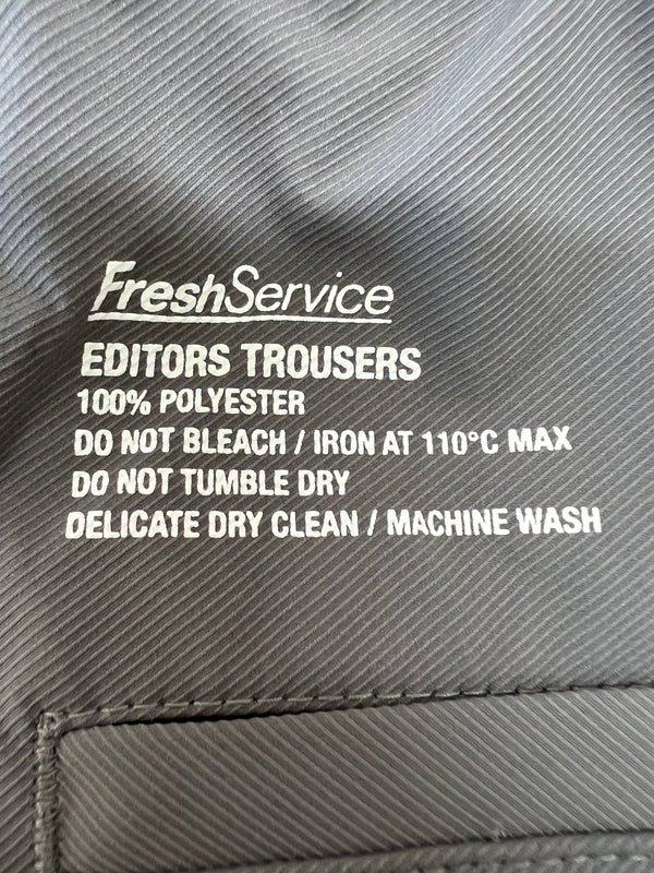 【中古品】【メンズ】 FreshService フレッシュサービス 23AW EDITORS TROUSERS FSW-23-PT-224R エディタートラウザーズ ボトムス パンツ 151-260710-kk-16-hon サイズ：M カラー：グレー 万代Net店
