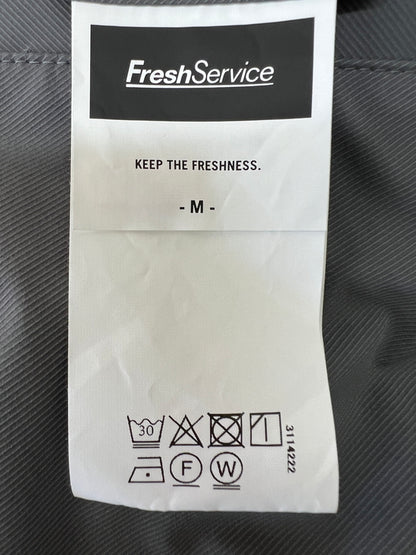 【中古品】【メンズ】 FreshService フレッシュサービス 23AW EDITORS TROUSERS FSW-23-PT-224R エディタートラウザーズ ボトムス パンツ 151-260710-kk-16-hon サイズ：M カラー：グレー 万代Net店