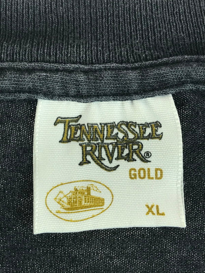 【現状渡し品】【メンズ】 UNKNOWN TENNESSEE RIVER GOLD GRAPHIC S/S T-SHIRT グラフィック ショートスリーブ Tシャツ 半袖 トップス 146-250902-yy-18-tag サイズ：XL カラー：ブラック 万代Net店