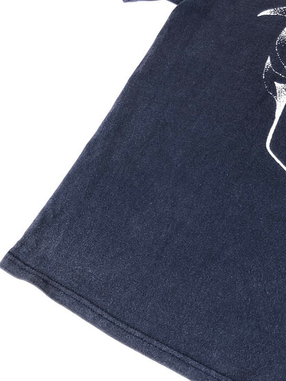 【現状渡し品】【メンズ】 STUSSY ステューシー GRAPHIC S/S T-SHIRT グラフィック ショートスリーブ Tシャツ 半袖 トップス 142-250902-yy-05-tag サイズ：L カラー：ネイビー 万代Net店