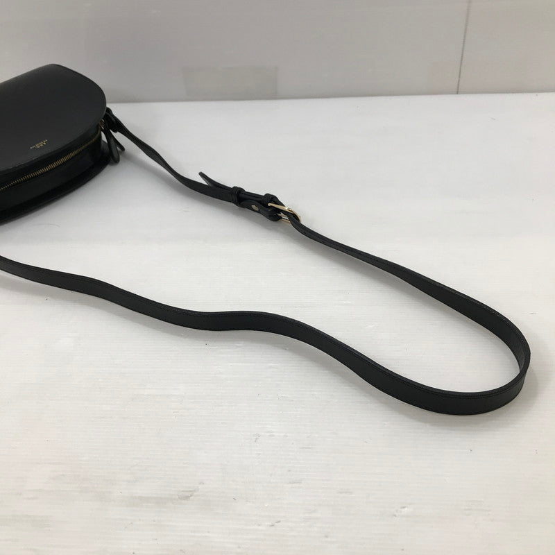 【中古品】【レディース】 A.P.C. アーペーセー HALF MOON SHOULDER BAG ハーフ ムーン ショルダーバッグ カバン 188-250913-na-15-tag カラー：ブラック 万代Net店
