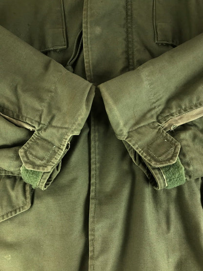 【現状渡し品】【メンズ】 US.ARMY アメリカ軍 70's M-65 2ND VINTAGE MILITARY FIELD JACKET ヴィンテージ、ミリタリー ジャケットアウター ヴィンテージ 146-250912-rt-04-tag サイズ：不明 カラー：カーキ 万代Net店