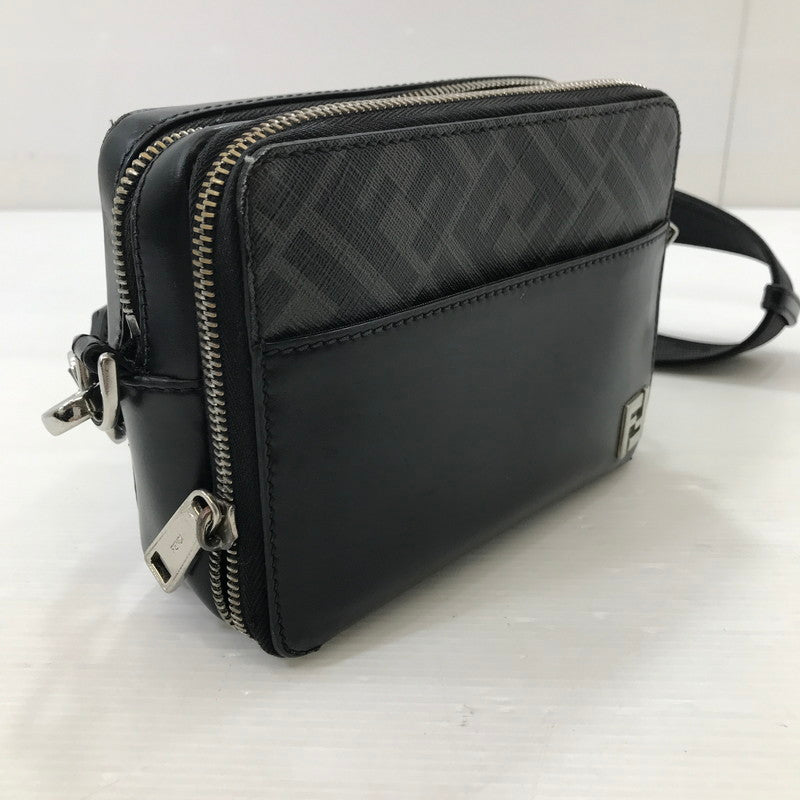 【中古品】【メンズ】 FENDI フェンディ カメラケース 7M0357 ショルダーバッグ カバン 180-250913-na-13-tag カラー：ブラック 万代Net店