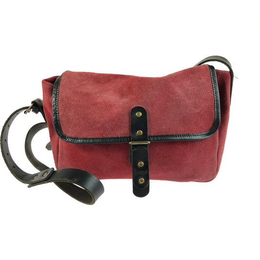 【現状渡し品】【メンズ】 BILL AMBERG ビル アンバーグ SUEDE SHOULDER POUCH カバン 188-250913-na-09-tag カラー：レッド 万代Net店