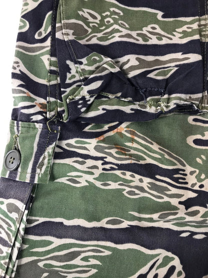 【現状渡し品】【メンズ】 US.ARMY アメリカ軍 60's VIETNAM WAR TIGER STRIPE CAMO MILITARY PANTS 60年代 タイガーストライプカモ ミリタリーパンツ 157-250914-rt-20-tag サイズ：不明 カラー：グリーン系 万代Net店