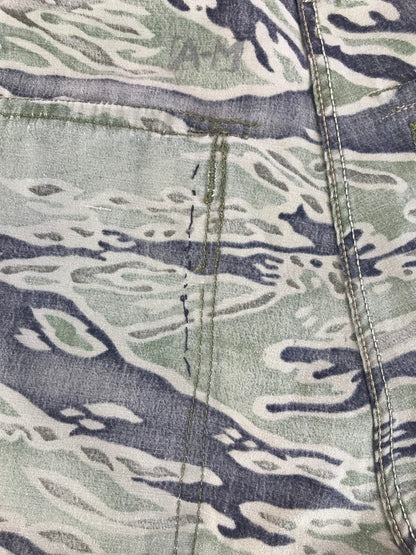 【現状渡し品】【メンズ】 US.ARMY アメリカ軍 60's VIETNAM WAR TIGER STRIPE CAMO MILITARY PANTS 60年代 タイガーストライプカモ ミリタリーパンツ 157-250914-rt-20-tag サイズ：不明 カラー：グリーン系 万代Net店