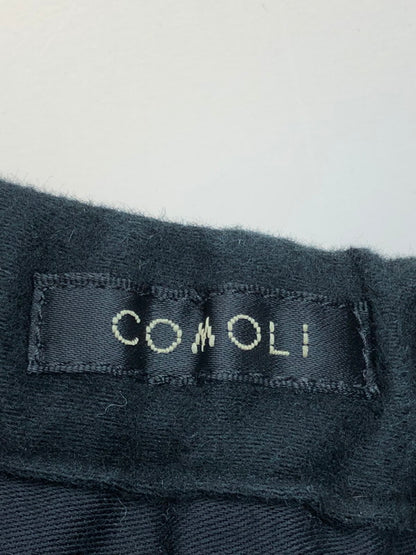 【中古品】【メンズ】 COMOLI コモリ MOLESKIN 2 TUCK PANTS BLACK A03-03037 モールスキン ツータック パンツ ブラック ボトムス 151-250922-rt-03-tag サイズ：3 カラー：ブラック 万代Net店