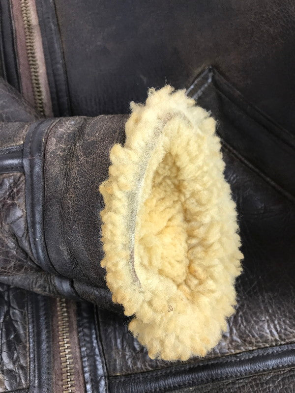 【現状渡し品】【メンズ】 AVIREX アヴィレックス B-3 MOUTON FLIGHT JACKET 33H5595 ムートン フライト ジャケット アウター 146-251005-rt-09-tag サイズ：42 カラー：ブラウン 万代Net店