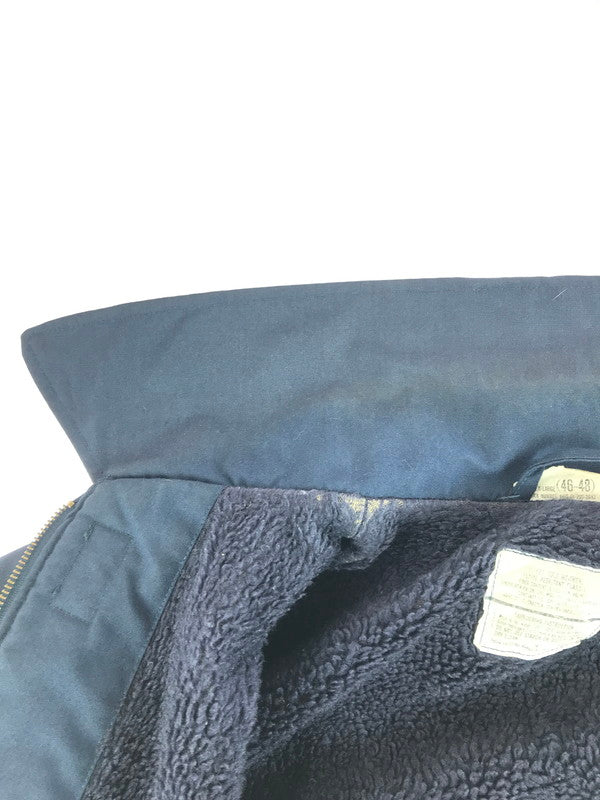 【現状渡し品】【メンズ】 U.S.NAVY アメリカ海軍 A-2 ARAMID NOMEX DECK JACKET 8415-01-289-2042 A-2 アラミド ノーメックス デッキジャケット アウター 146-251005-rt-03-tag サイズ：46-48 カラー：ネイビー 万代Net店