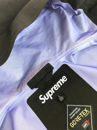 【中古品】【メンズ】 Supreme シュプリーム 24SS GORE-TEX TAPED SEAM SHELL JACKET 24春夏 ゴアテックス テープドシーム シェルジャケット ライトアウター 149-251107-rt-05-tag サイズ：L カラー：ブラック 万代Net店