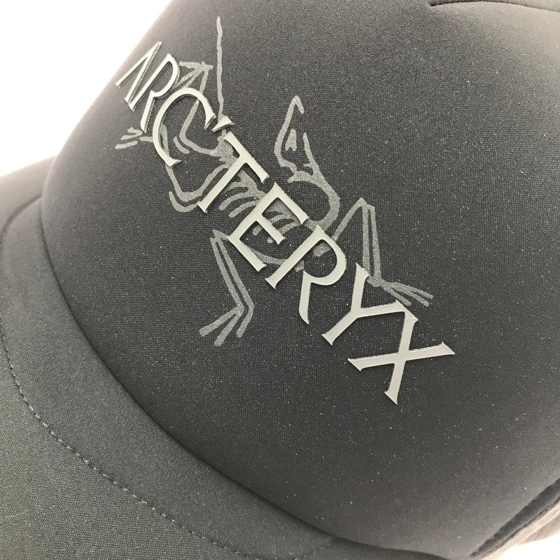 【中古品】【メンズ】 ARC'TERYX アークテリクス BIRD WORD TRUCKER CAP バード ワード トラッカーキャップ 帽子 185-260701-na-15-tagh サイズ：L-XL カラー：ブラック 万代Net店