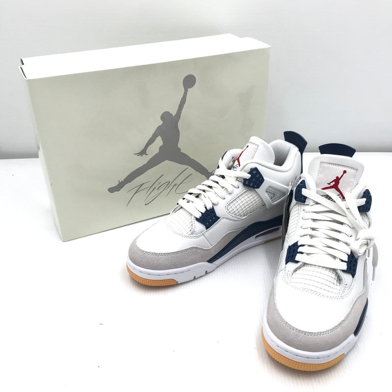 【中古美品】【メンズ】 NIKE SB ナイキエスビー AIR JORDAN 4 RETRO SP SUMMIT WHITE NAVY DR5415-100 エアジョーダン4 レトロ SP スニーカー 靴 160-251110-rt-08-tag サイズ：27cm US 9 カラー：ホワイト 万代Net店
