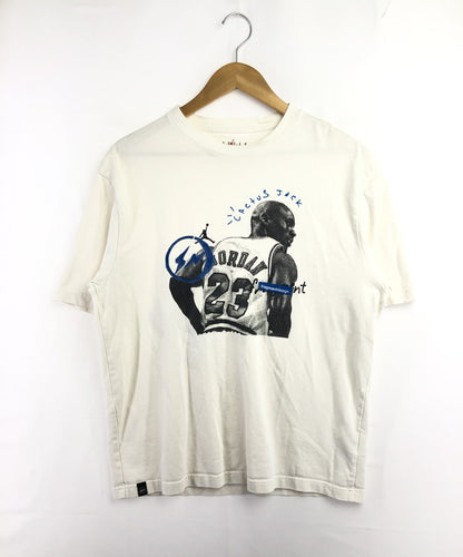 【中古品】【メンズ】 NIKE ナイキ × FRAGMENTS フラグメンツ × TRAVIS SCOTT トラヴィス スコット JORDAN PRINT TEE DJ0619-133 ジョーダン プリント Tシャツ 142-260509-rt-05-tag サイズ：M カラー：ホワイト 万代Net店