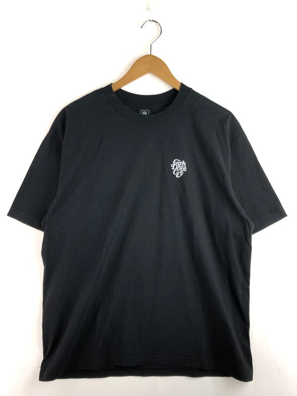 【中古品】【メンズ】 × VERDY ヴェルディ × GIRLS DON'T CRY ガールズ ドント クライ LOGO T-SHIRT ロゴ Tシャツ 142-251208-rt-11-tag サイズ：L カラー：ブラック 万代Net店